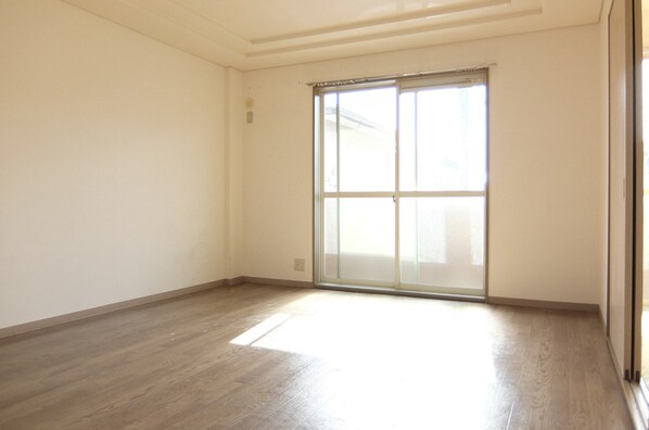 ミィーティアの物件内観写真